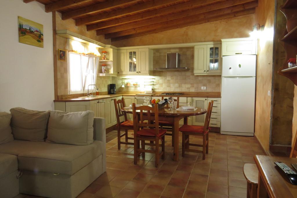 Casa La Lomada Pension Telde Buitenkant foto